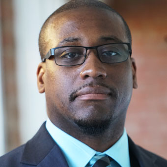 Alfred Reaves headshot