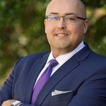 Siva Vaidhyanathan headshot