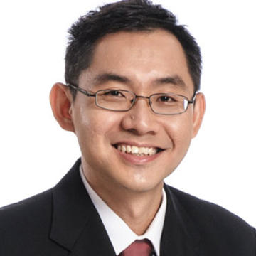 Yik Ying Teo headshot