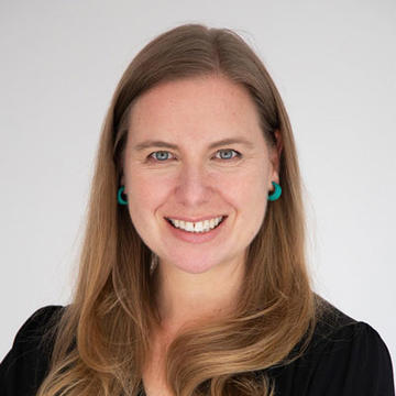 Sarah Charles headshot