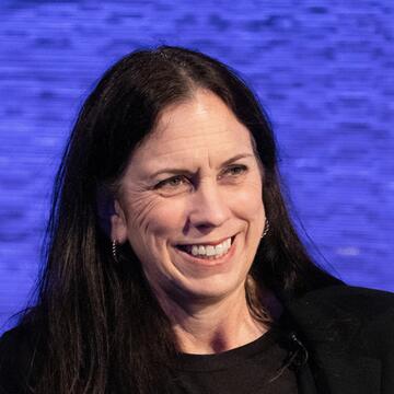 Colleen Shogan headshot