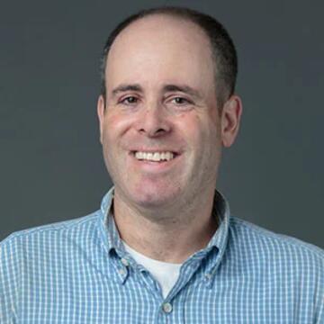 Chris Edelson headshot