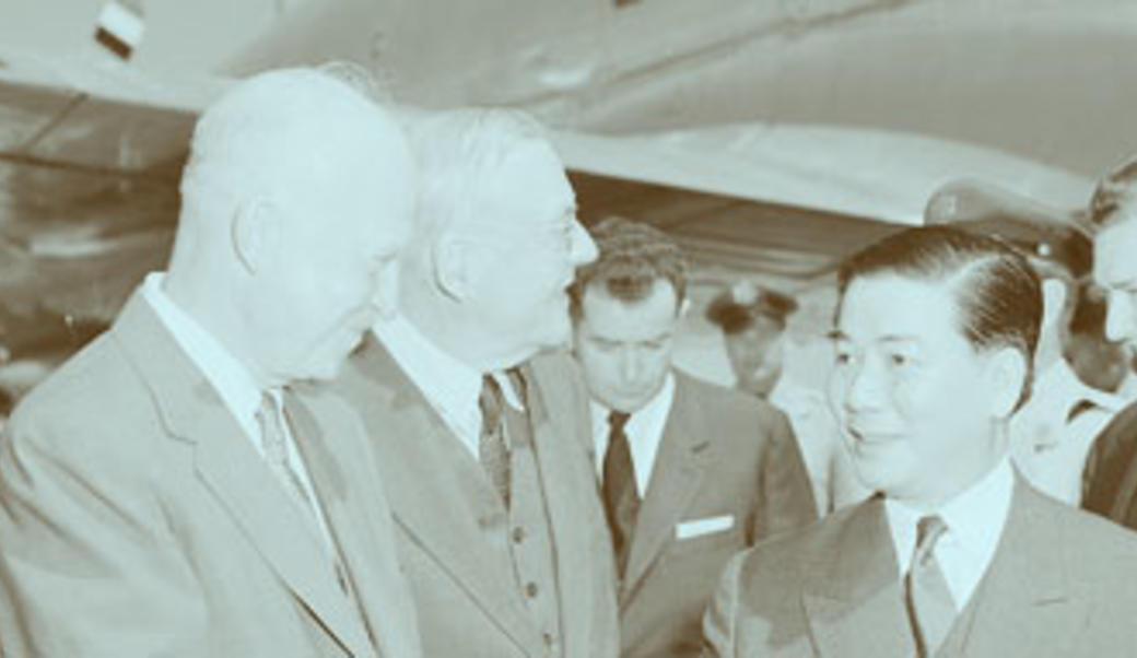 Eisenhower shakes hands with Ngo Dinh Diem